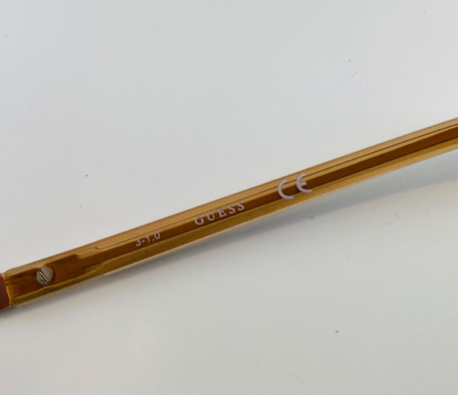 Occhiali & Lenti: Guess GF6089 52/21 Sonnenbrille mit Case – Usato da Zürich venduto da dennisbooker2001 5