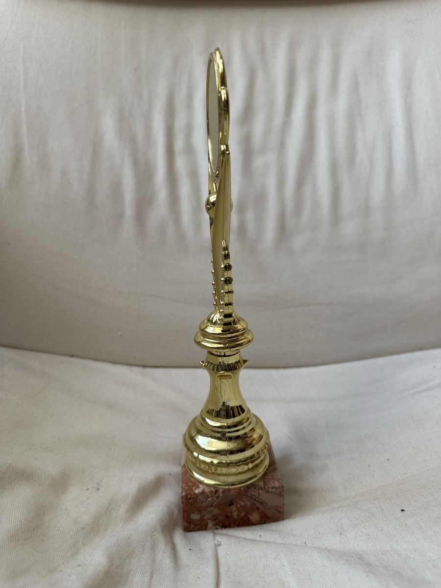 Sonstiges zum Sammeln & Seltenes: Goldener Pokal – Gebraucht aus Basel von ari_f26x 4