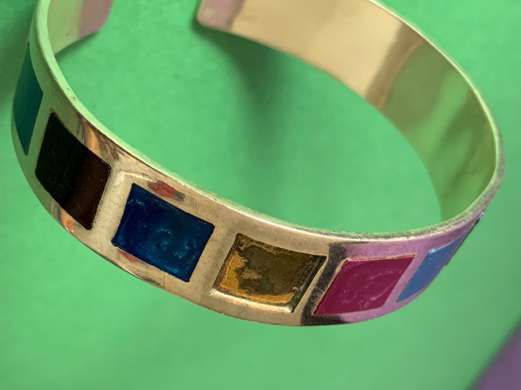 Bracciali & Braccialetti: Armreif farbig (2 Elemente fehlen) – Difettoso da Dittingen venduto da Bijoubelle 2