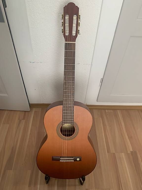 Musikinstrumente: Gitarre – Gebraucht aus Niedergösgen von cupuasu