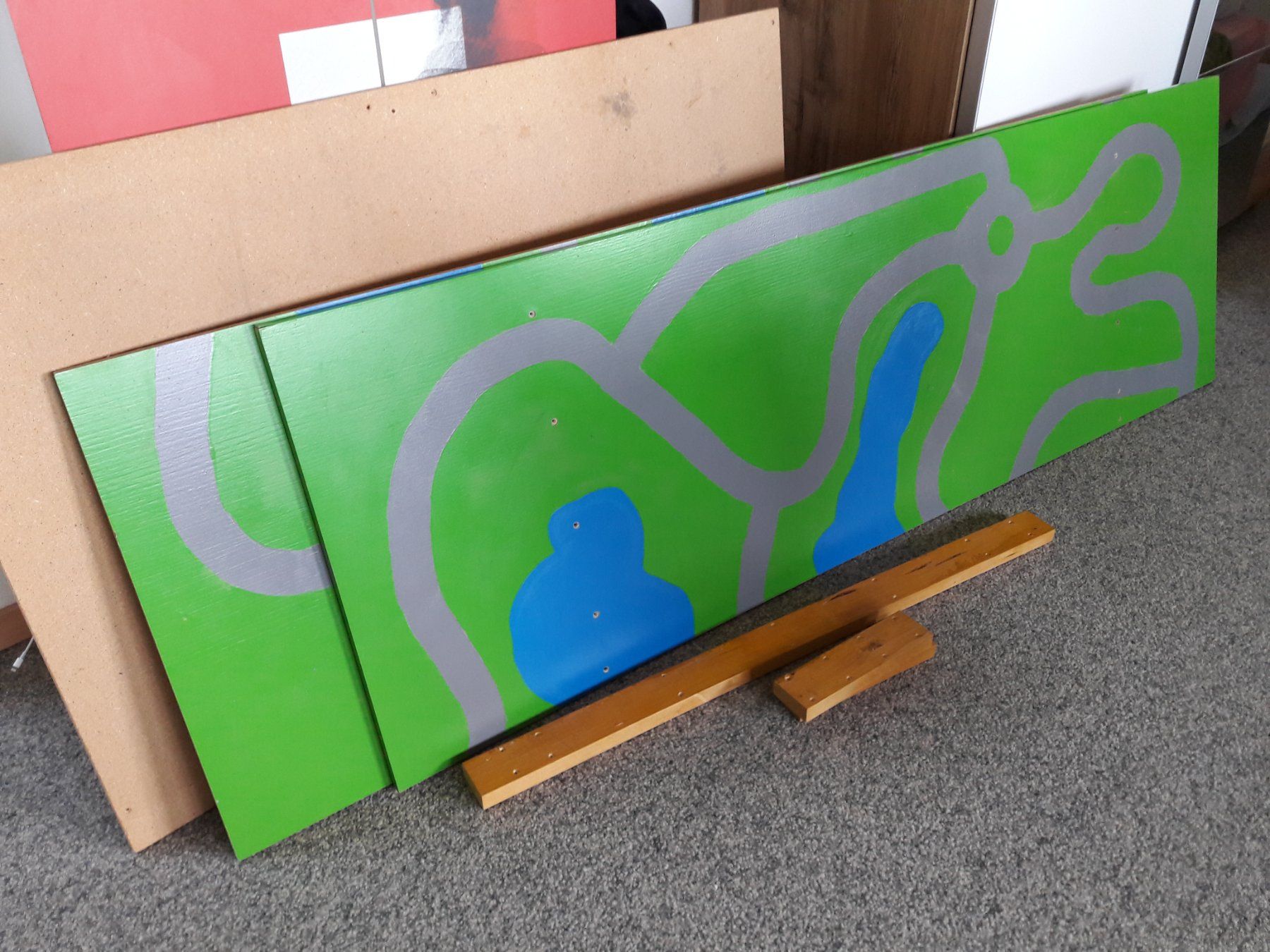 Tavoli: Kinderspieltisch – Usato da Alterswil FR venduto da Mat612 4