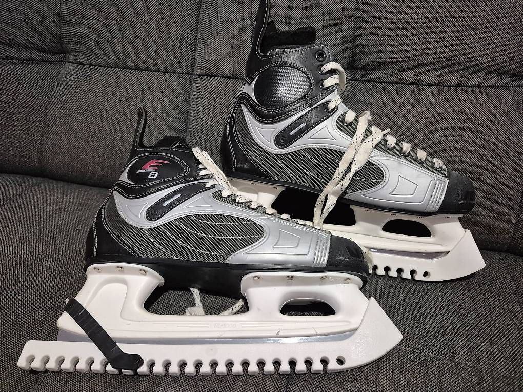 Patins à glace: Schlittschuhe 45/40 – Neuf avec emballage d'origine à Winterthur par Jo.Laz 1