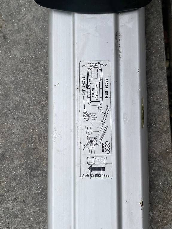 Barres de toit: Audi Q5 8RB barres de toit – D'occasion à Crissier par sleepingmouse 1