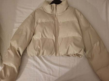 Shein Puffer Jacke Beige, Grösse S - Winter Must-have!