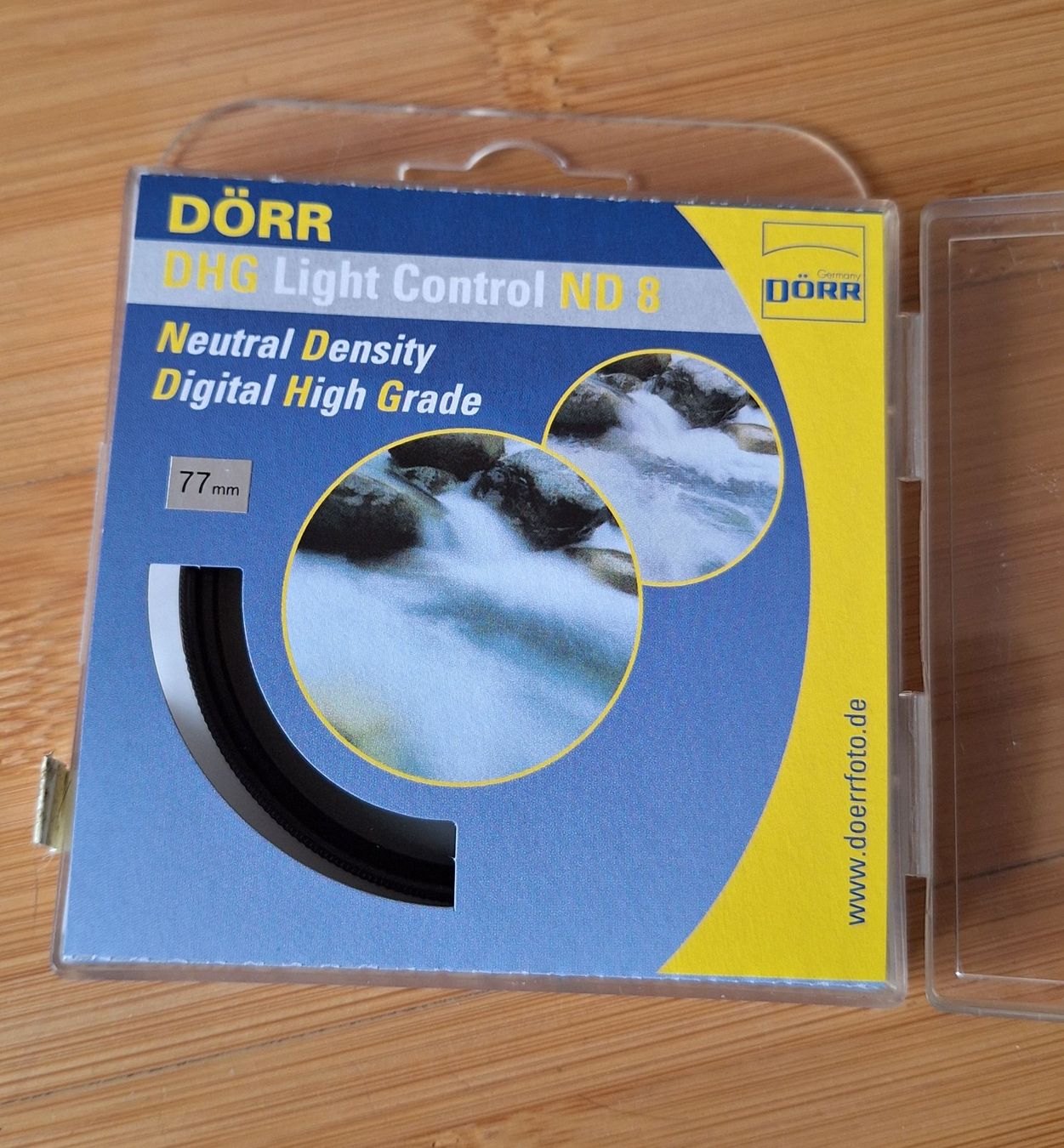 Nikon Fotocamera: Nikon D 5100 mit Nikkor 18-35 mm – Usato da Wattwil venduto da Siedlergreen 7
