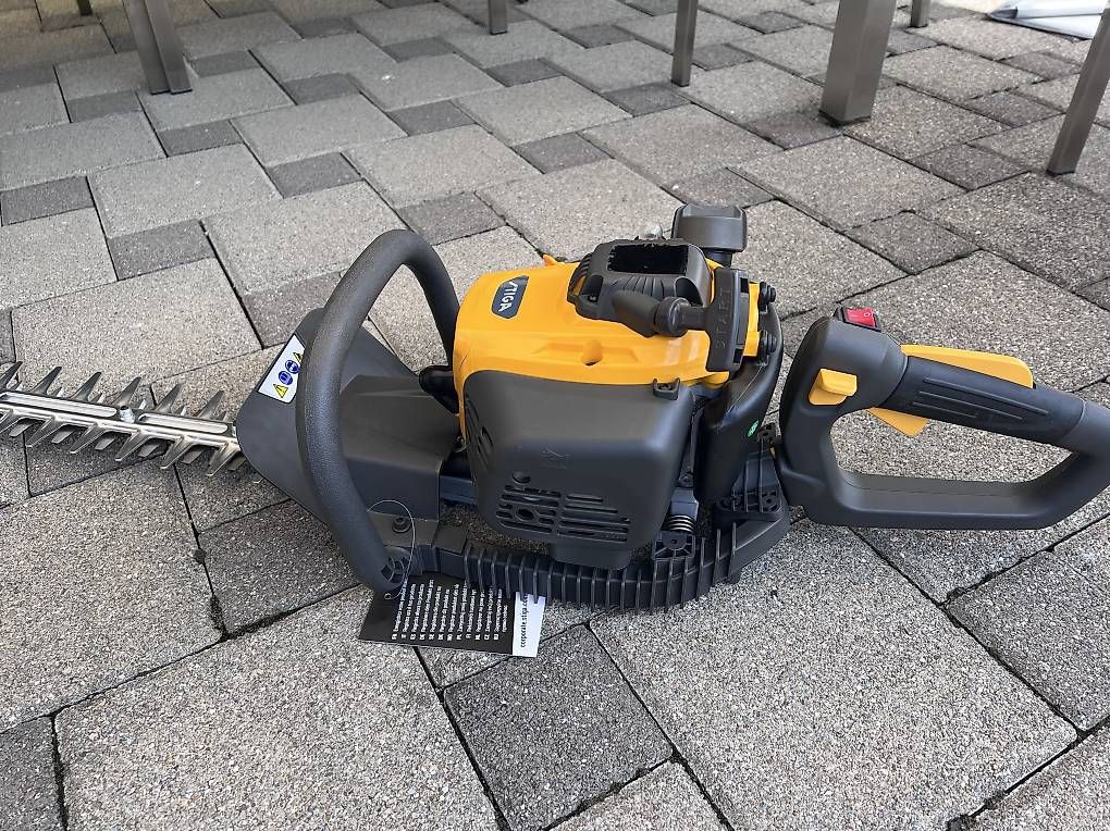 Tutti gli attrezzi: Neuwertige Heckenschere mit Benzinmotor.  – Usato da Schinznach-Bad venduto da w.tischler 4