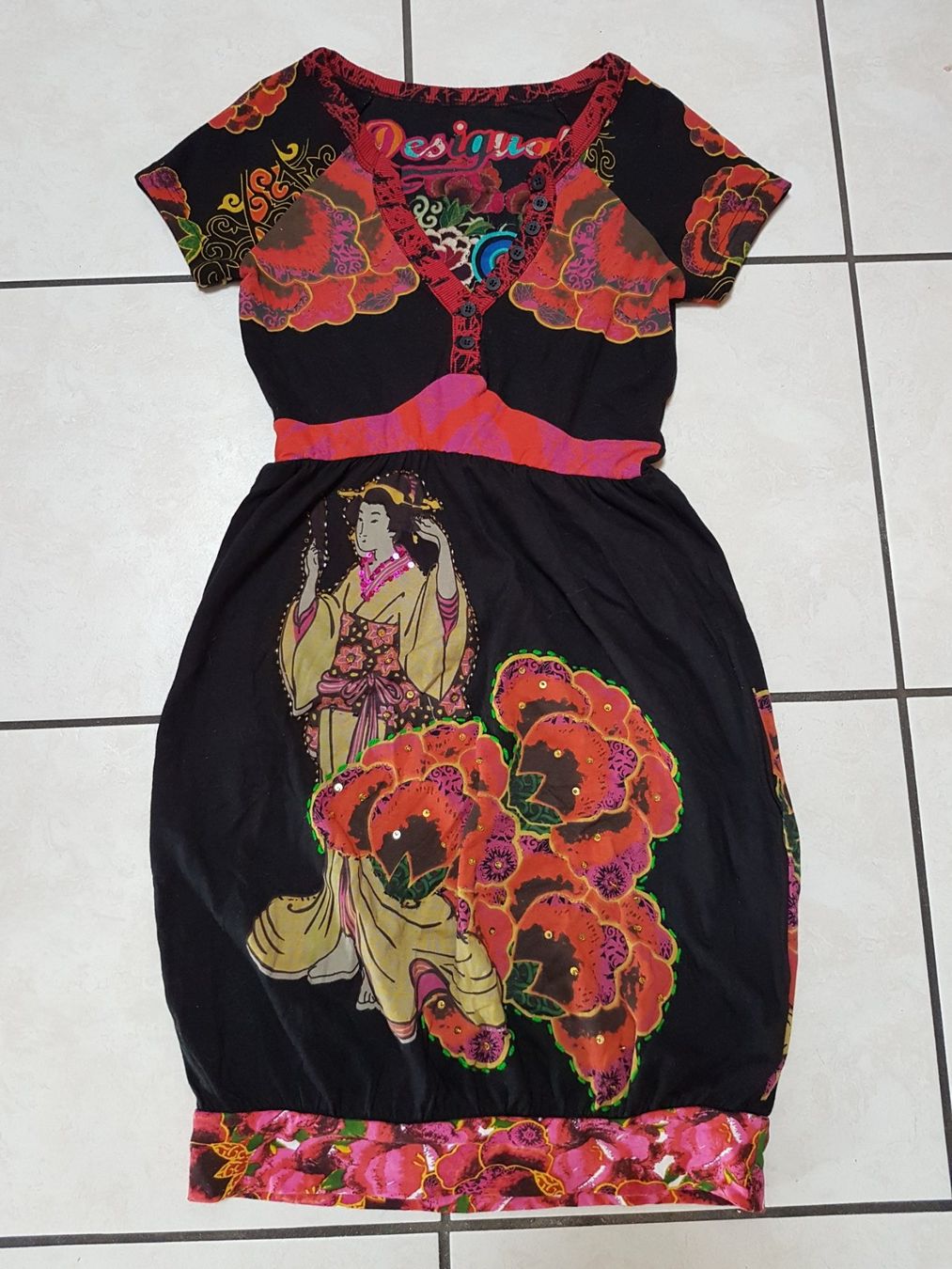 Desigual Vestiti: Kleid Desigual – Nuovo (secondo la descrizione) da Vallon venduto da Penny31