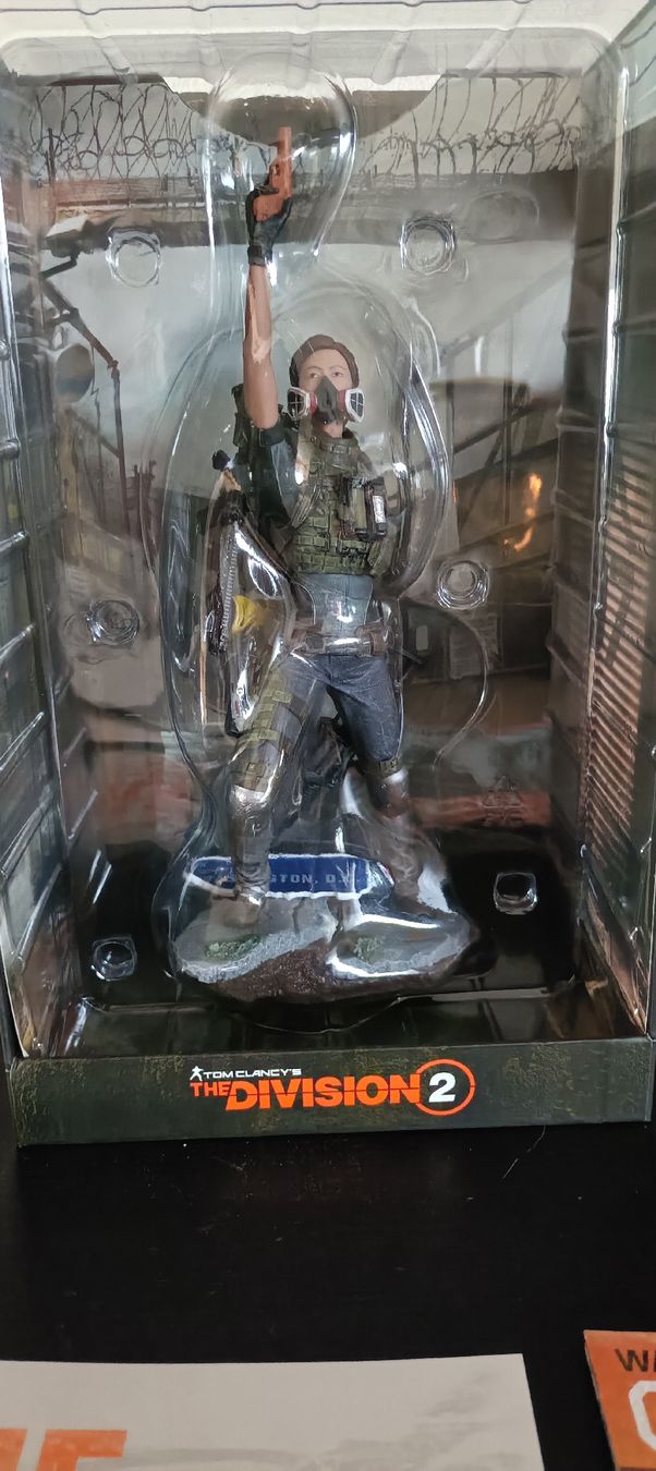 Statuette: The Division 2 Collegtor's Edition – Nuovo (secondo la descrizione) da Embrach venduto da jos_b9jl 1