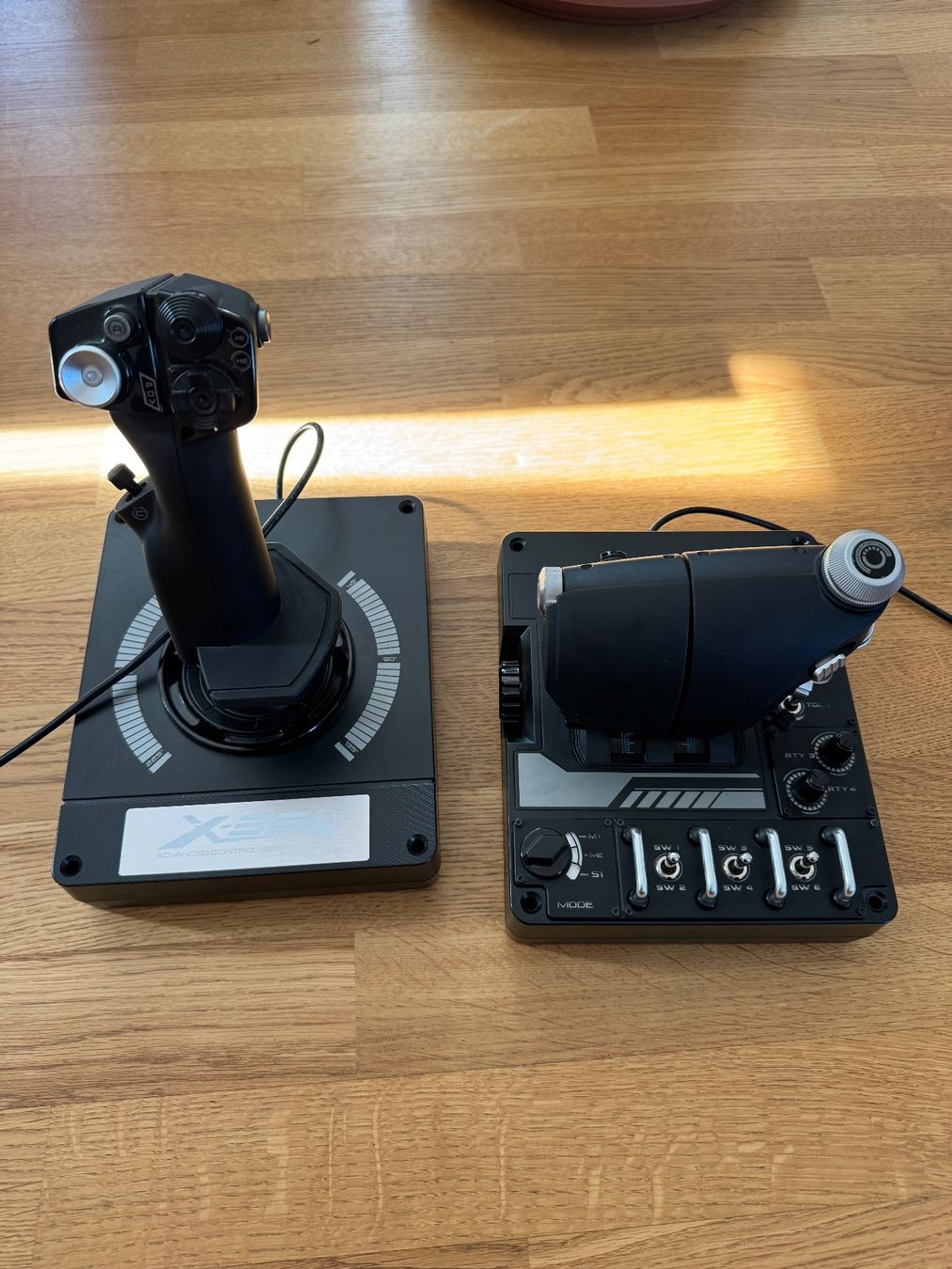 Logitech Controller: Logitech G X56 Joystick – Gebraucht aus Gunzwil von koc_c7qp