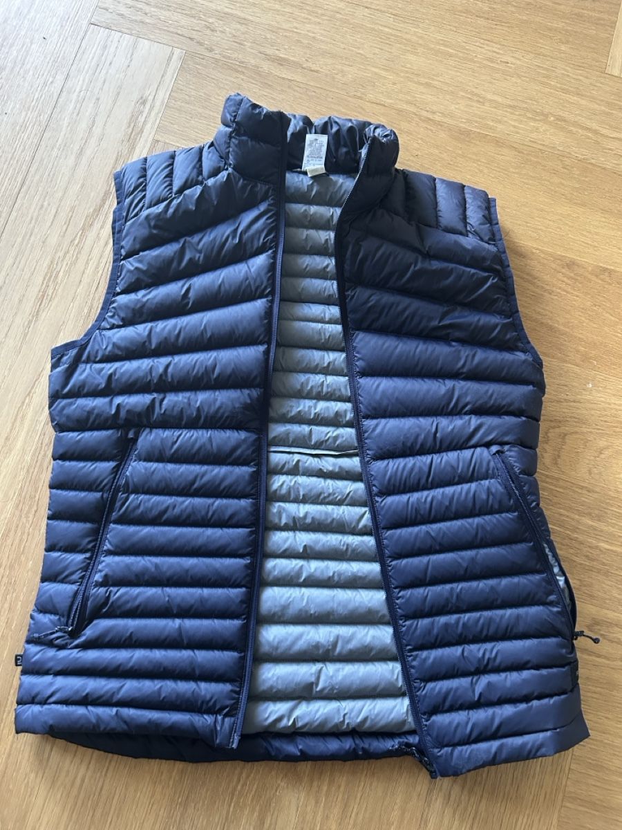 Decathlon Gilet & Giacche: Daunenweste Gr. M – Usato da Biel/Bienne venduto da DonCorleone77
