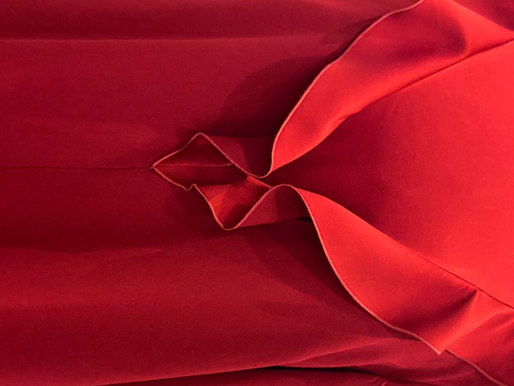 Valentino Kleider: Kleid neue Valentino – Neu (gemäss Beschreibung) aus Liestal von Goldart 2