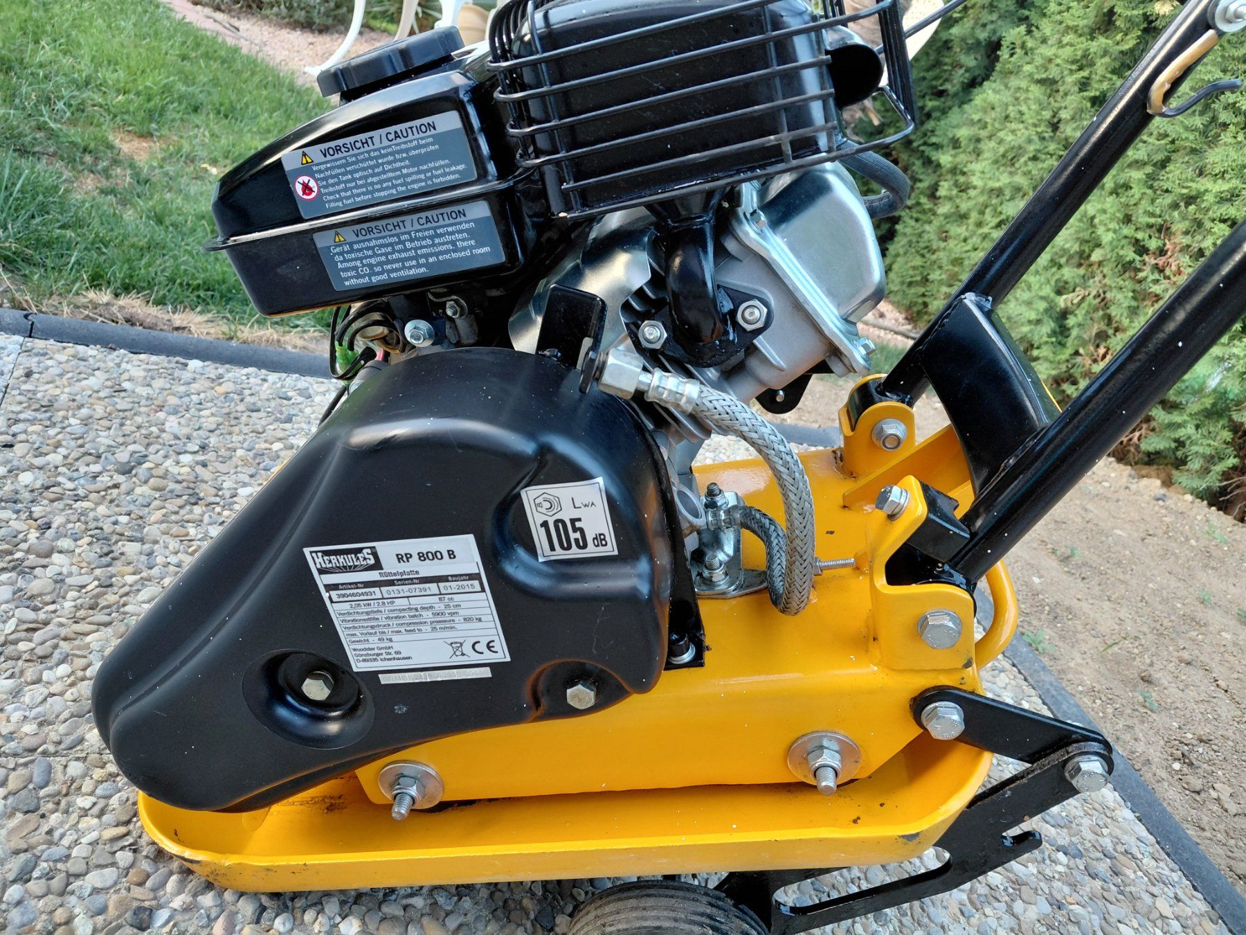Tutte le macchine: Rüttelplatte Herkules RP 800 B – Usato da Grenchen venduto da Smartflitzer 1
