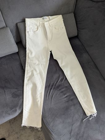 Jeans bianchi Zara EUR 38 USA 6 MEX 6 gute Zustand