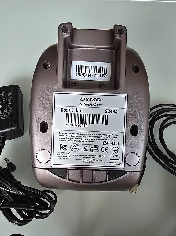 Dymo Drucker: DYMO LabelWriter 400 mit Adapter & USB-Kabel – Gebraucht aus Thun von Umd 1
