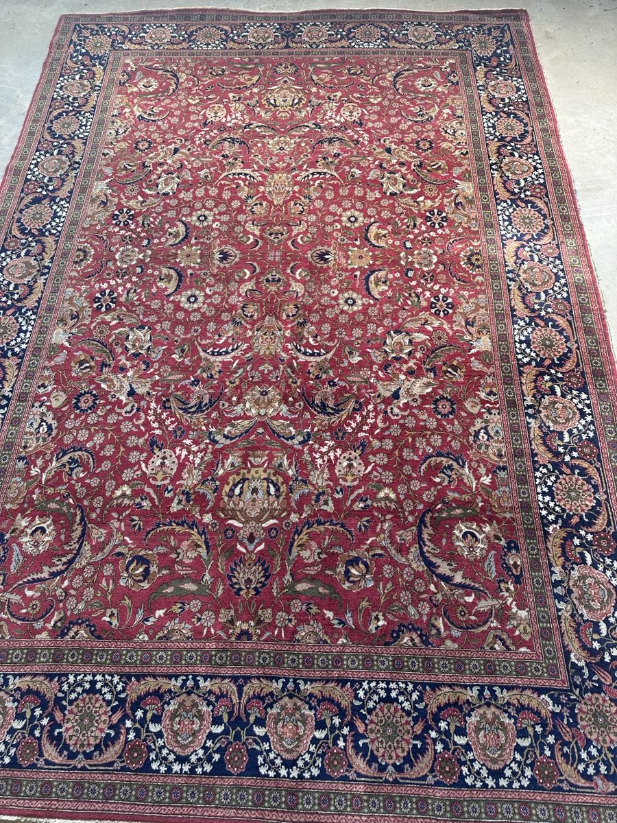 Tappeti: Tapis Hereke de Kayseri – Usato da Mont-sur-Rolle venduto da AntiqueFox 2