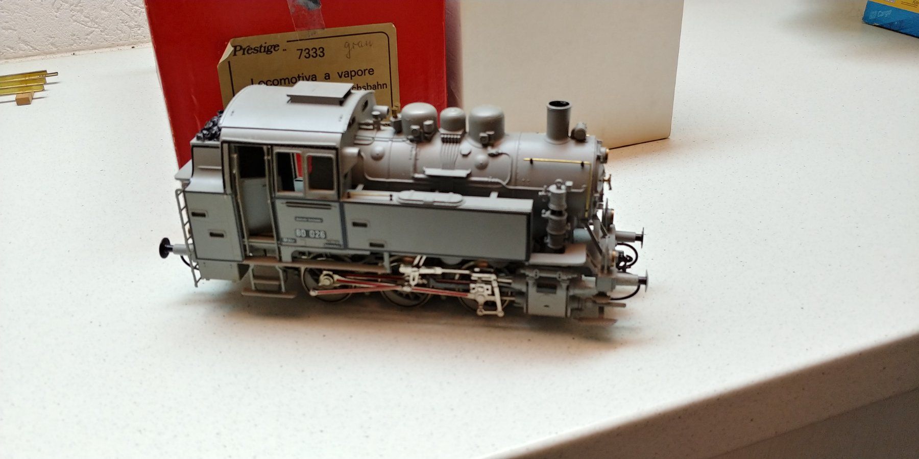 Rivarossi Modellini di ferrovie: Rivarossi Dampflok grau 0 – Usato da Waltenschwil venduto da Ardnas007 3