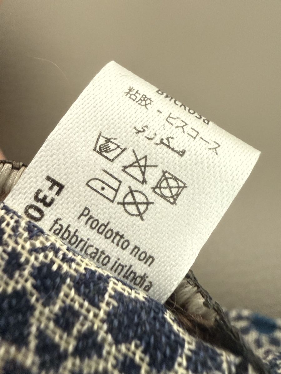 Foulards, Tücher & Schals: Foulard Camicissima stampa blu 100% viscosa – Gebraucht aus Viganello von mat_bds6 4
