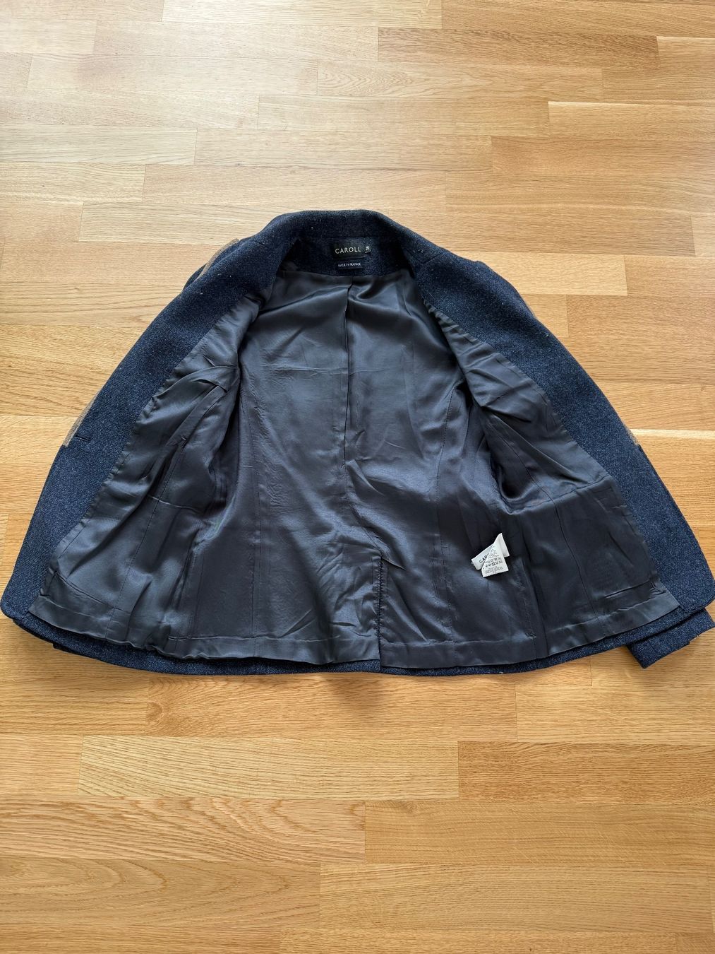 Caroll Jacken: Veste Caroll – Gebraucht aus Lausanne von ElVinche 1