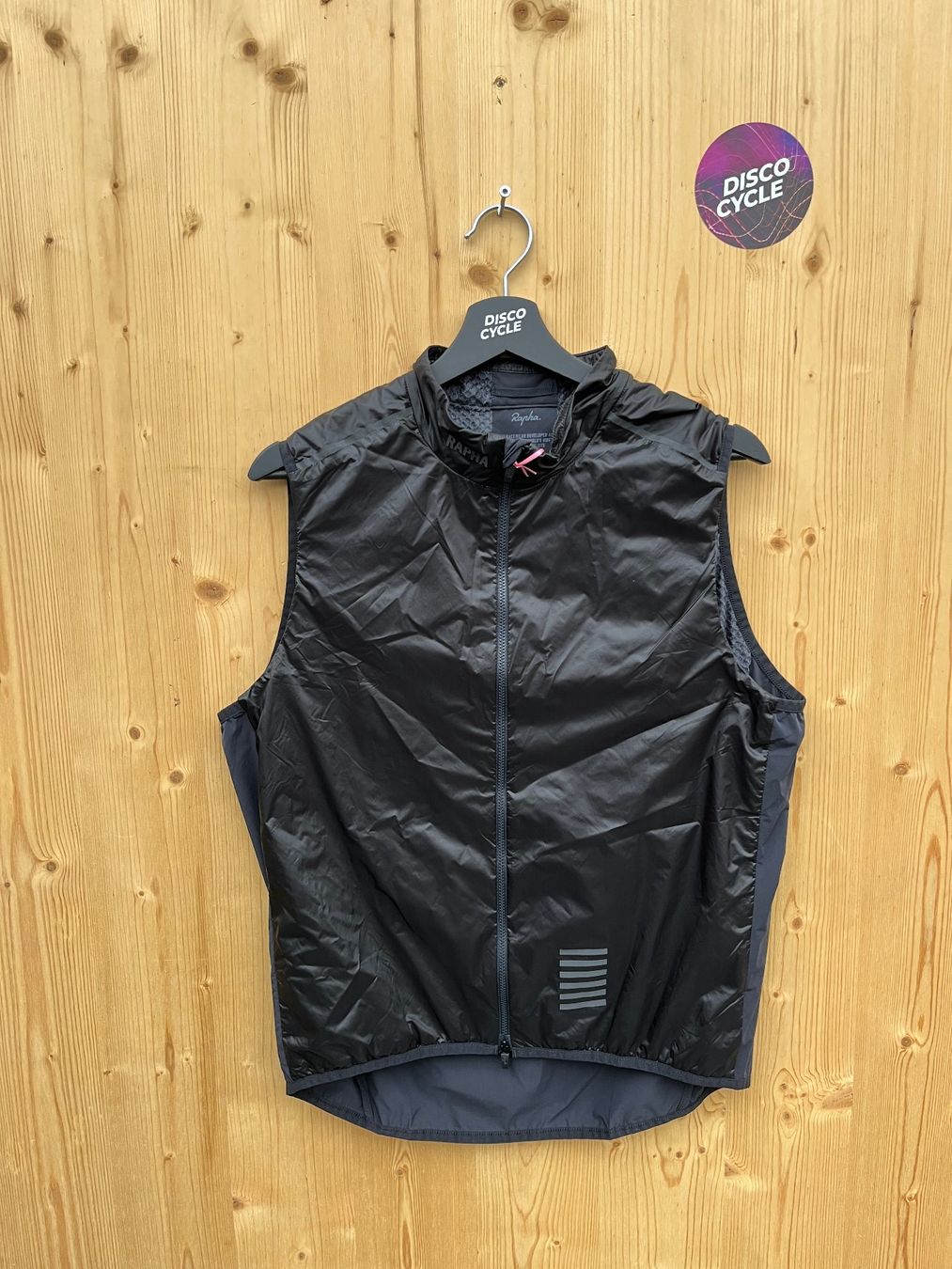 Rapha Gilet & Giacche: % Rapha - Pro Team Insulated Gilet – Nuovo e nell'imballaggio originale da Bern venduto da Disco_Cycle