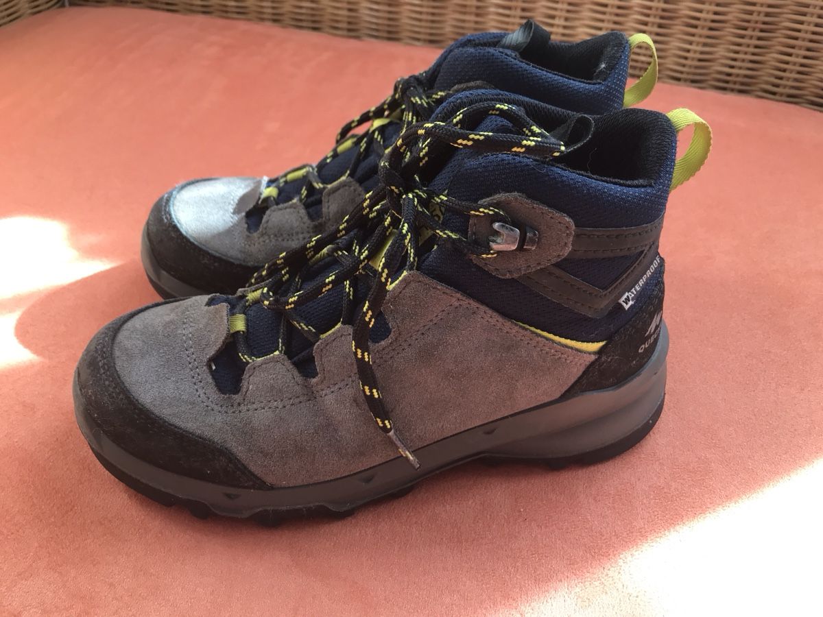 Decathlon Scarpe per ragazzi: Wanderschuhe Kinder Gr. 33 - Quechua MH500 – Usato da Mumpf venduto da pashendale 1