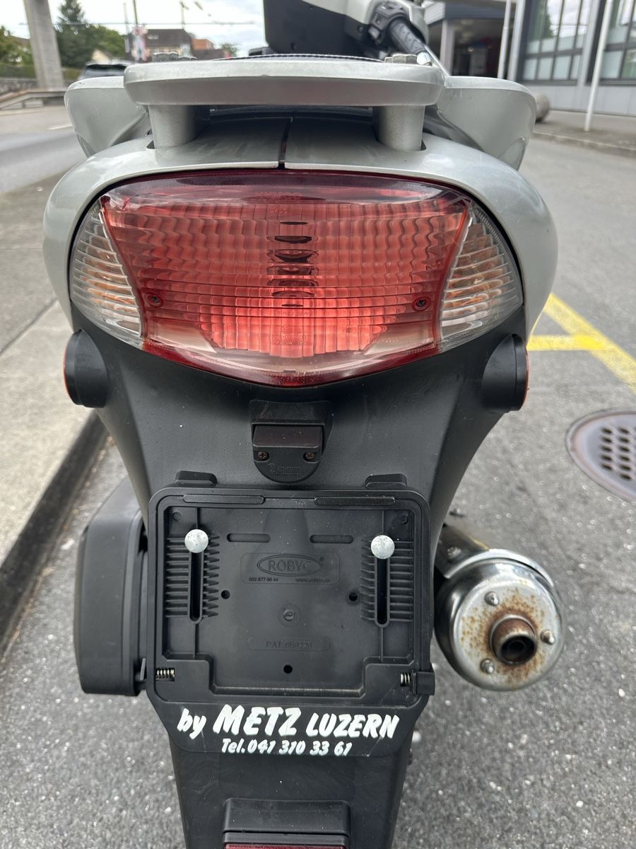 Kymco Scooter: Motorrad – Usato da Ebikon venduto da end_vs7w 5