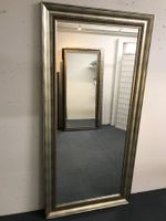 Spiegel GUNDA Rahmen silber 93 x 193 cm