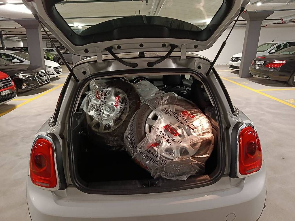 Mini Automobili: MINI COOPER 1.5 F56 136 PS – Usato da Zürich venduto da voj_b2yn 3