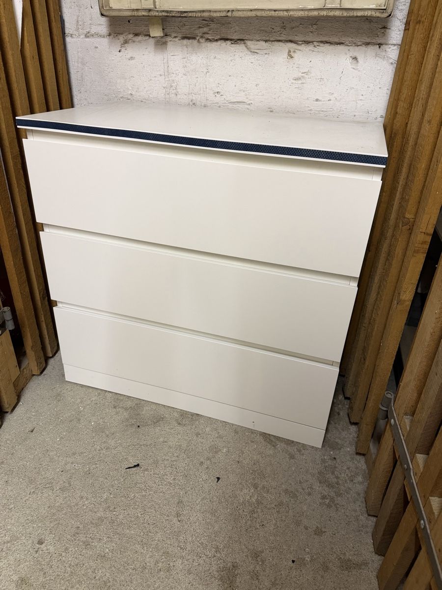 Ikea Kommoden: Ikea Malm – Gebraucht aus Zürich von gal_lt97 1