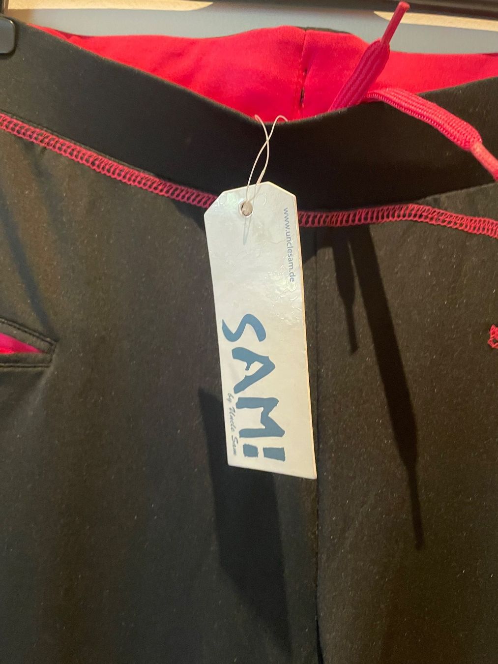 Roberto Geissini Pantaloni: Trainerhose/Jogahose/Freizeithose Uncle Sam/Gr. L/OVP – Nuovo e nell'imballaggio originale da Volketswil venduto da rubin74 4