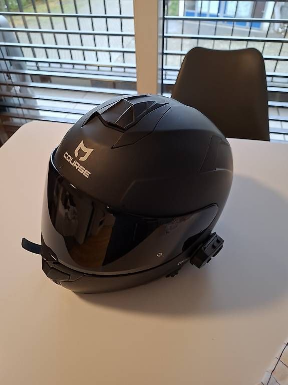Casques & visières: Motorradhelm mit Kommunikationssystem M – D'occasion à Herisau par buc_hhq9 1
