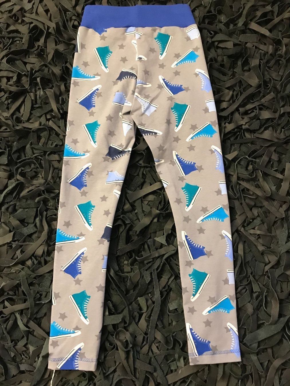 Collant & Leggings: Turnschuh Leggings mit Bündchen Gr. 116 Neu – Nuovo e nell'imballaggio originale da Rietheim venduto da Nugger 1