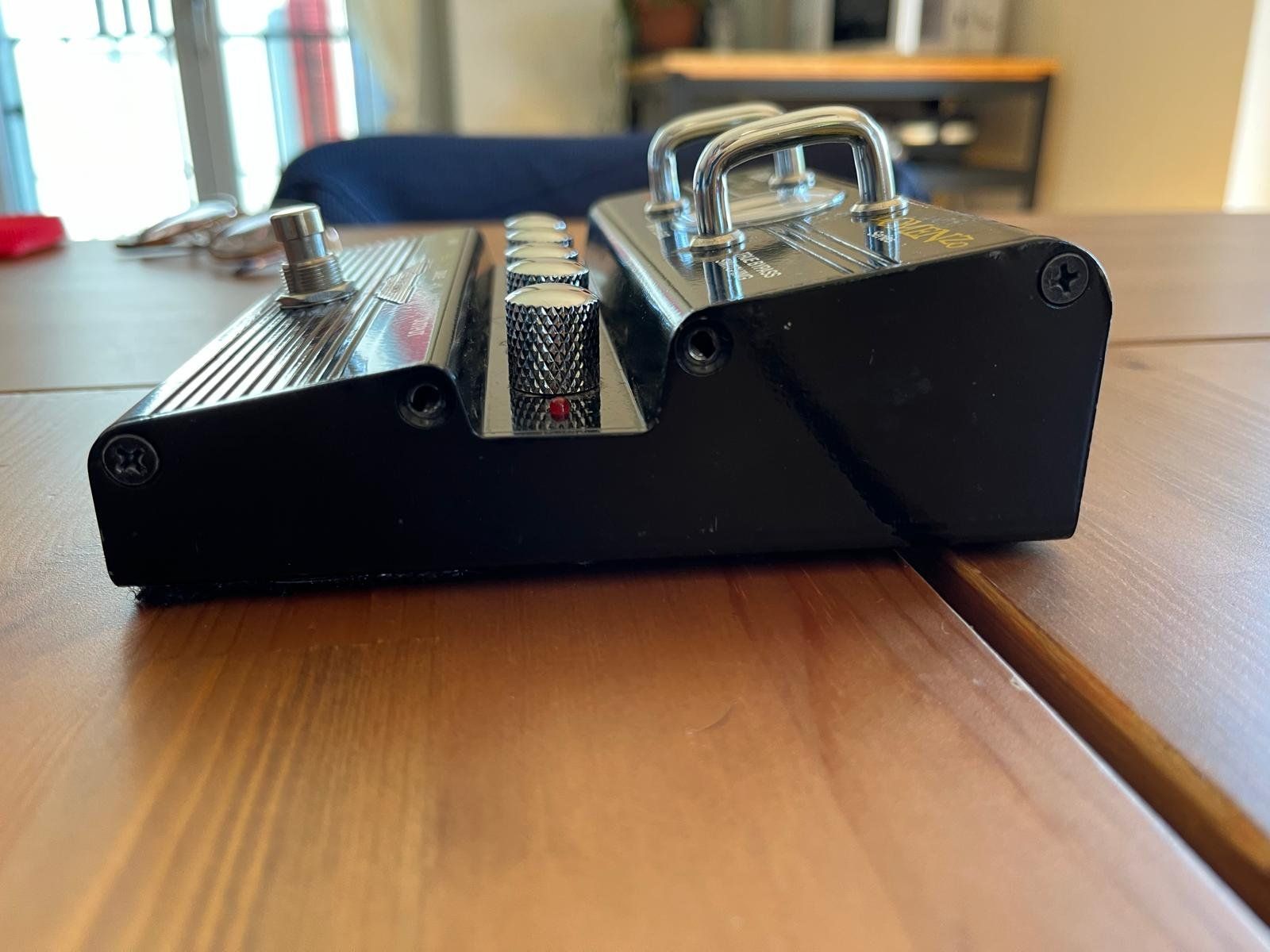 Strumenti musicali: Bass Hyperdrive Lomezo Series Ashdown – Usato da Langenthal venduto da Shkada 1