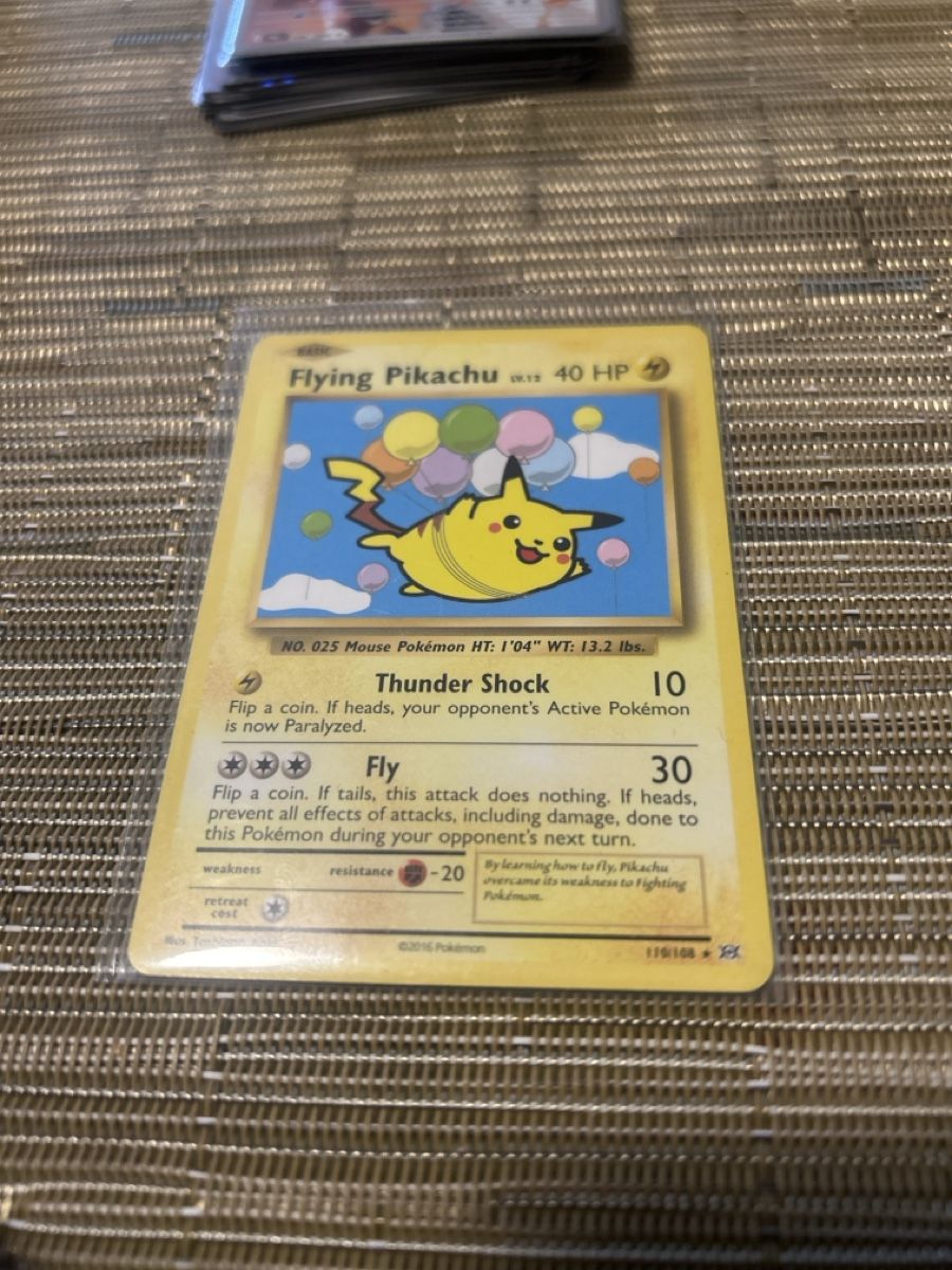 Pokémon Sammelbilder & Trading cards: Pokémon Flying Pikachu (2016) – Gebraucht aus Bellinzona von hed_d2by