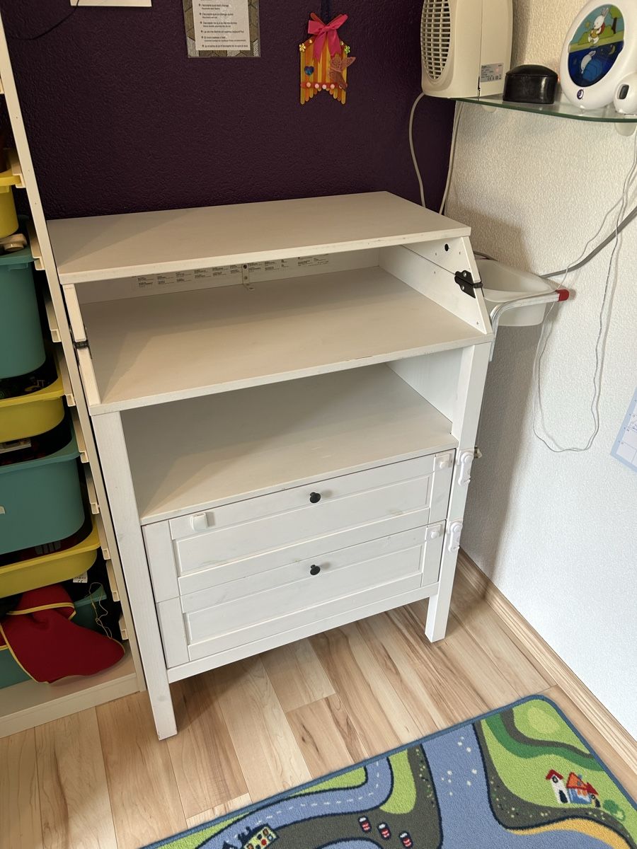 Ikea Tables à langer & accessoires: Table à langer / commode IKEA SUNDVIK – D'occasion à Les Bois par Fabrice_Delevaux 1