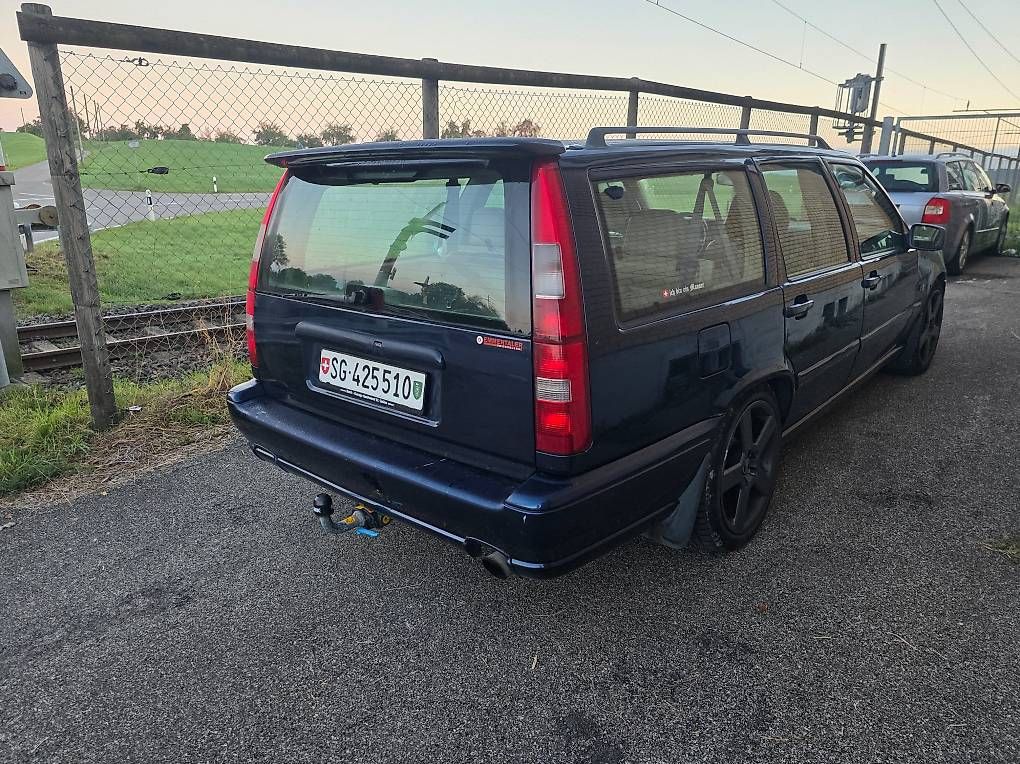 Autos: Volvo v70r awd – D'occasion à Waldkirch par Michaelmanser 2