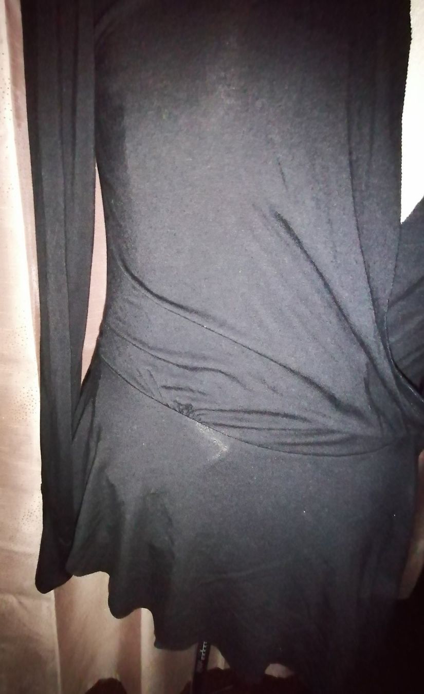 Top: wunderschönes Wickelshirt – Usato da Corcelles-près-Payerne venduto da RxOne_Krs 1