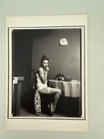 Postkarte Bettina Rheims Lio et les cerises Paris 1986