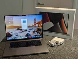 MacBook Pro 16" M1 Max 32GB 1TB 32-Core GPU CH-Tastatur