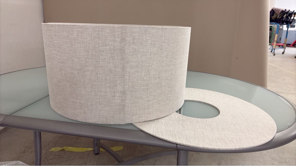 Paralumi: Lampshade fabric beige cylindrical used condition – Nuovo (secondo la descrizione) da Ebmatingen venduto da silverskys