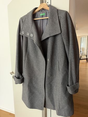 Damenmantel United Colors of Benetton grau Grösse M 4060