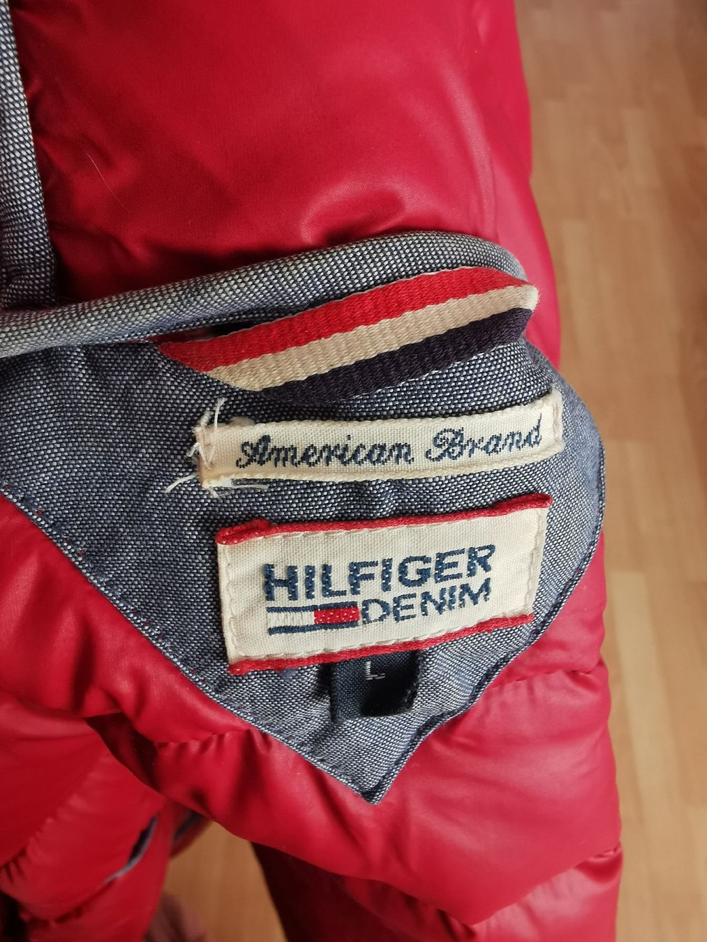 Tommy Hilfiger Giacche: Jacke Tommy Hilfinger M/L – Usato da Ebnat-Kappel venduto da ani_fq2z 3