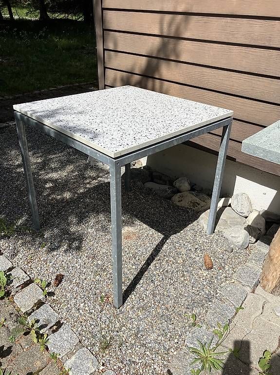 Tavoli: Gartentisch – Usato da Meilen venduto da flupk