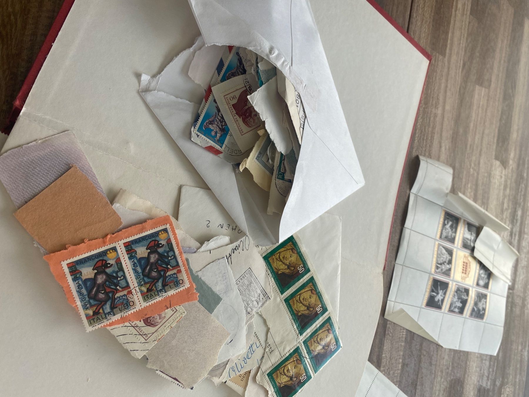 Albums: Briefmarken Album diverse – D'occasion à Hägendorf par laumatt 1