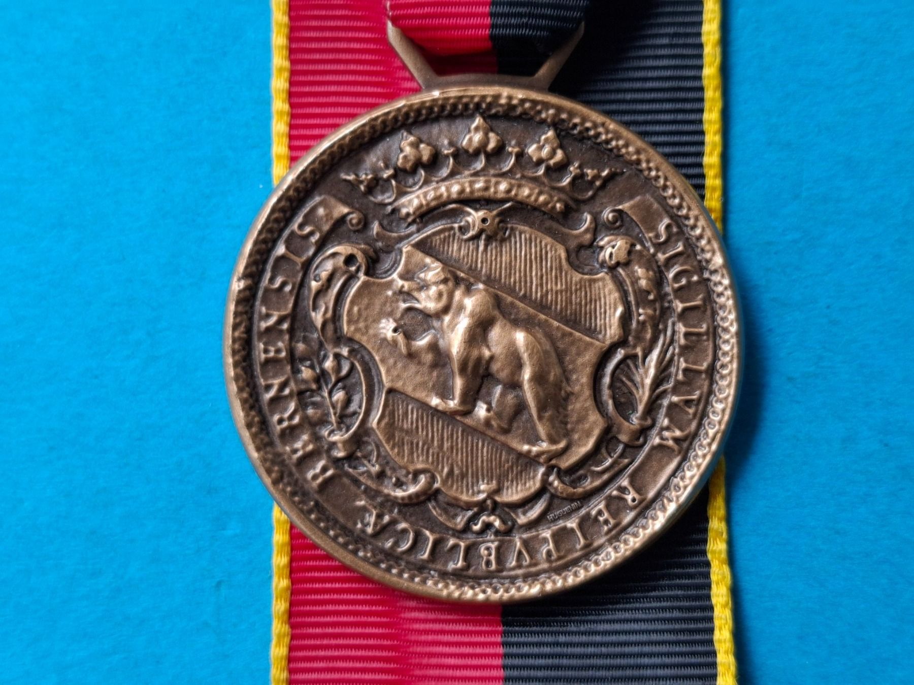 Medaglie: Bern Meisterschaft 1984 (N406) – Usato da Schwanden GL venduto da Suvorov 1