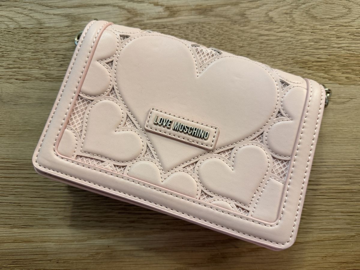 Moschino Taschen für Damen: LOVE MOSCHINO Tasche rosa mit Herzchen – Neu (gemäss Beschreibung) aus Bern von Natacha1997