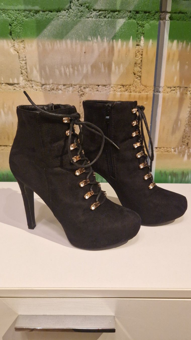 Damenschuhe: Bottines – Neu (gemäss Beschreibung) aus PORRENTRUY von tin_ff6p
