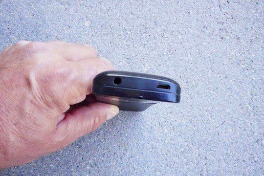 Nokia Portables: Nokia 8110 Banana Handy 4G – D'occasion à Chur par JennyAlexander 3
