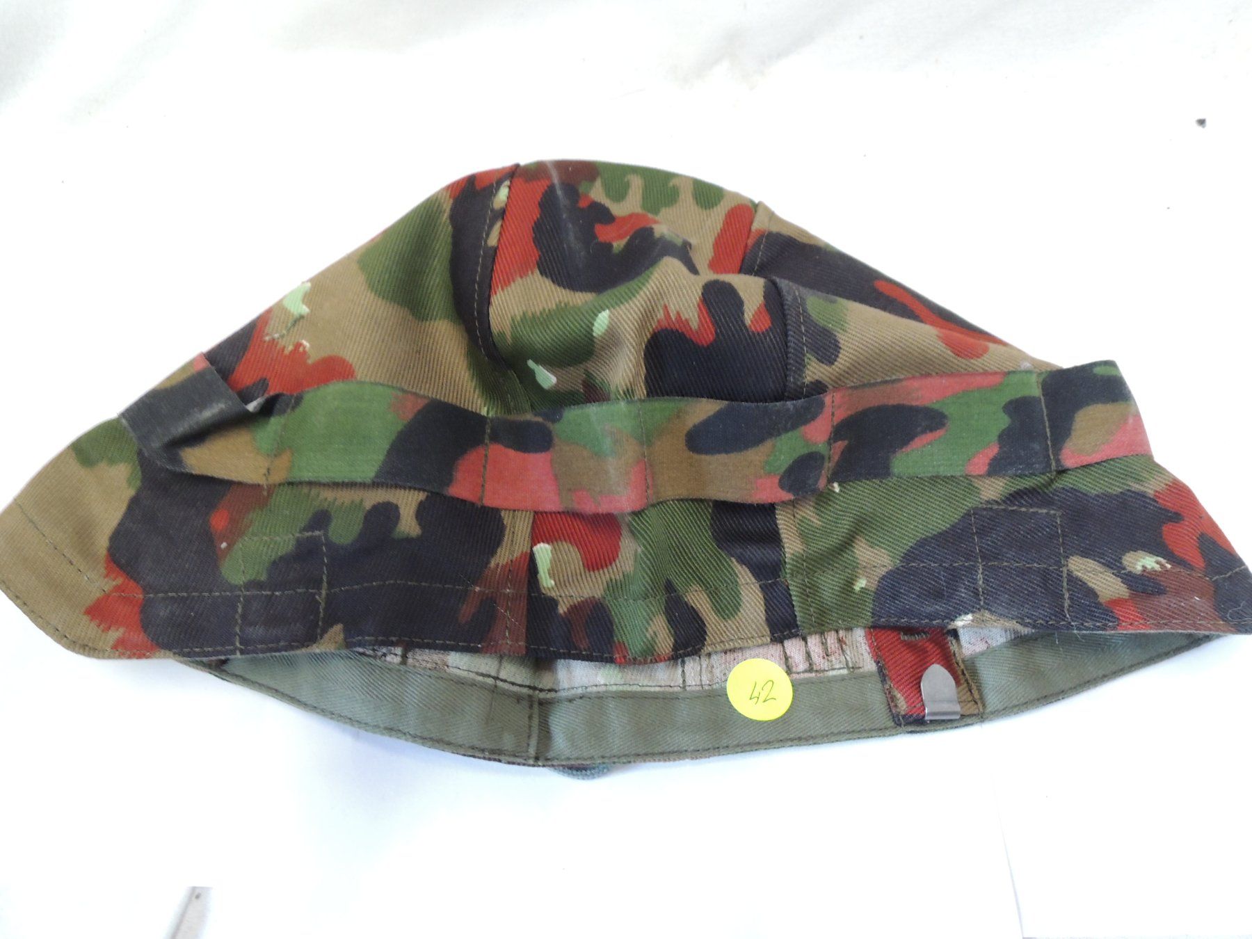 Schweizer Armee Uniformen: Schweizer Armee Helm Tarnüberzug NEU – Neu (gemäss Beschreibung) aus Uznach von Othmar52