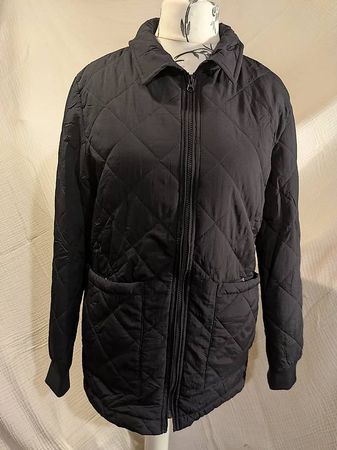 Steppjacke mit Reissverschluss Grösse S