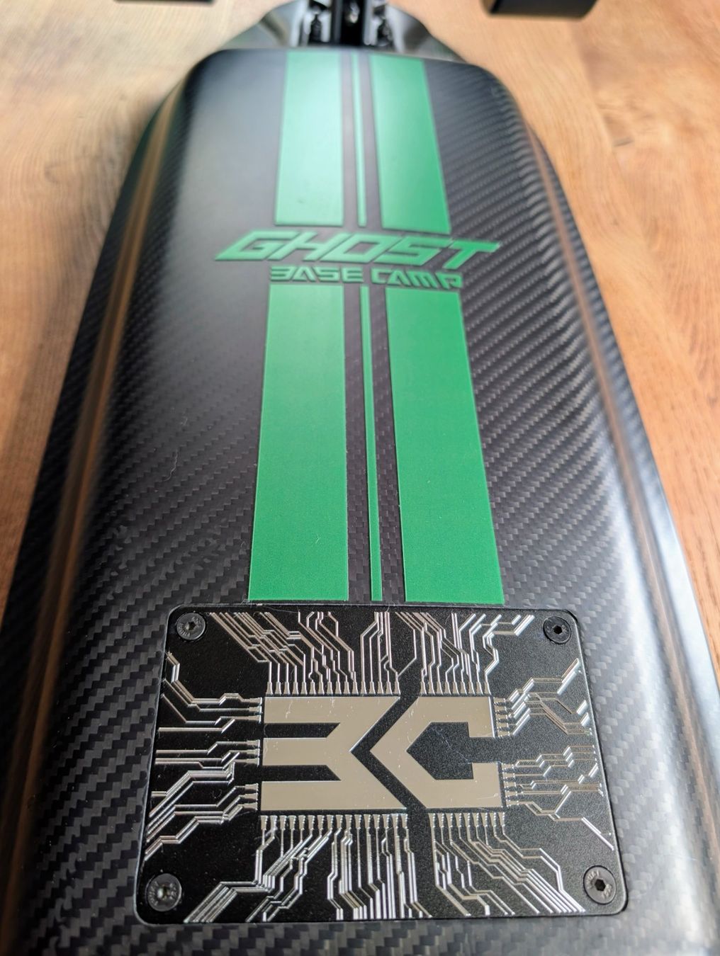 Skateboards: Basecamp Ghost Elektrisches Skateboard, neuwertig – Nuovo (secondo la descrizione) da Langnau i. E. venduto da mcd_dtd7 3